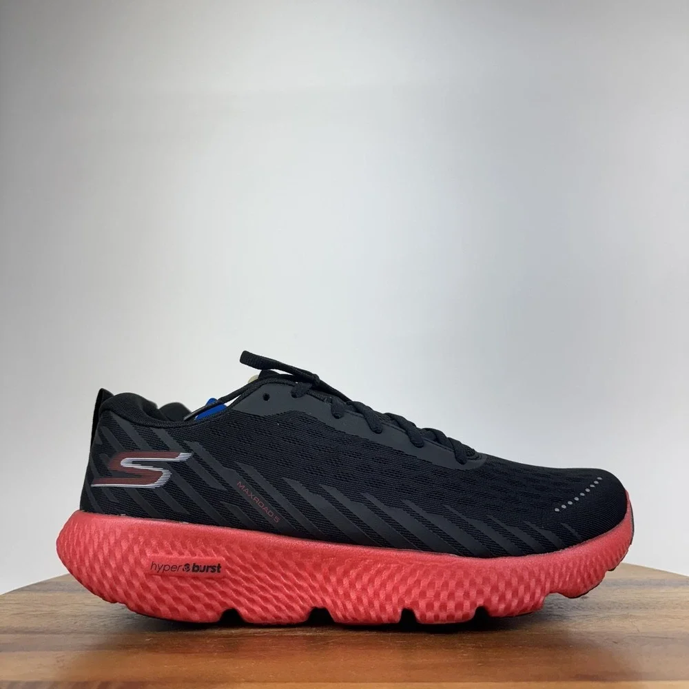 New NIB Mens Skechers Go Run Maxroad 5 Black Athletic Sneakers Shoes Size 11.5 M